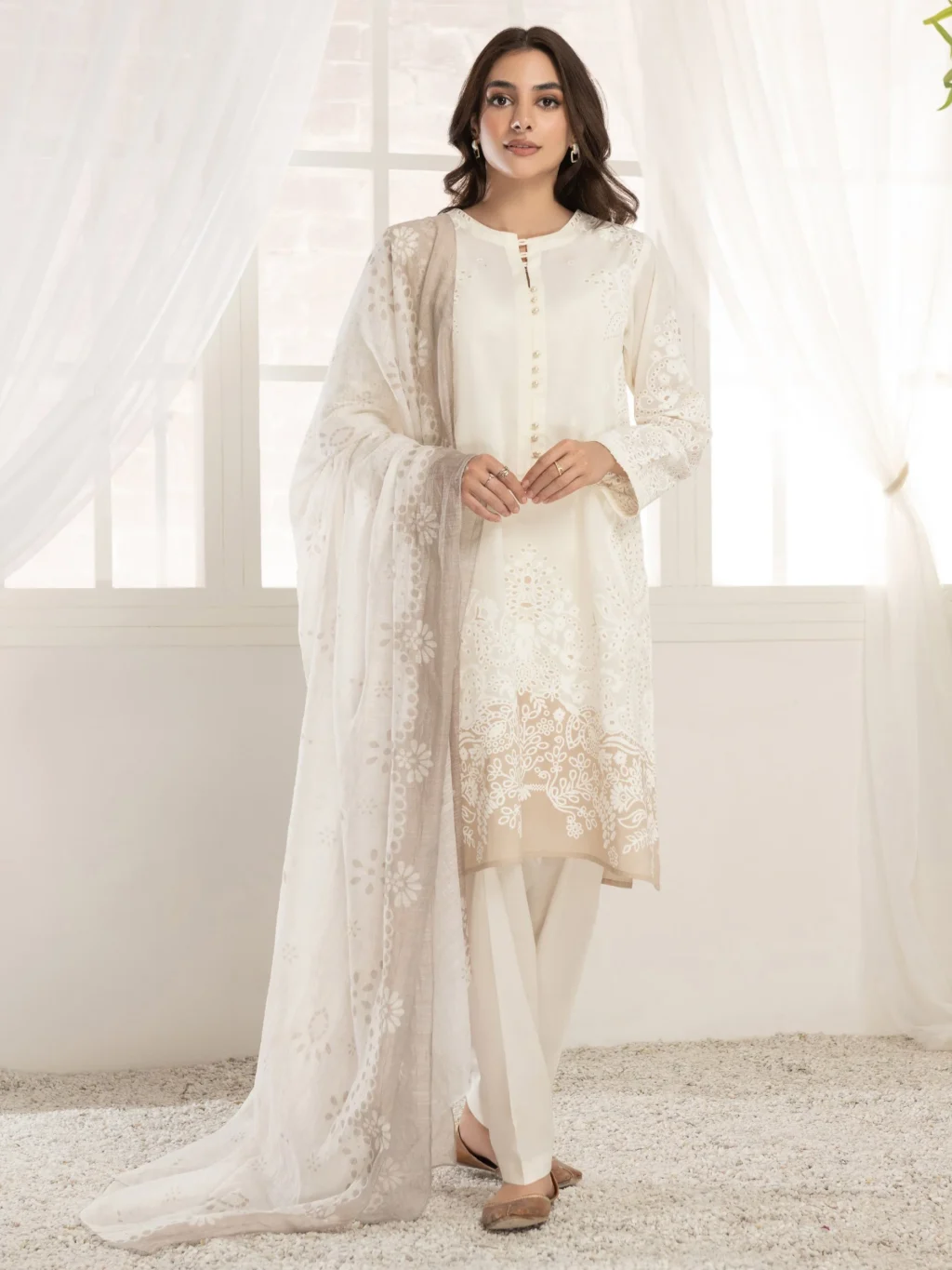 5 Crucial Mistakes to Avoid in Online Limelight PK Clothes Shopping