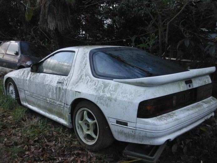 abandoned car