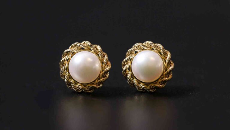 Why Korean Earrings Are Taking Over Instagram Right Now