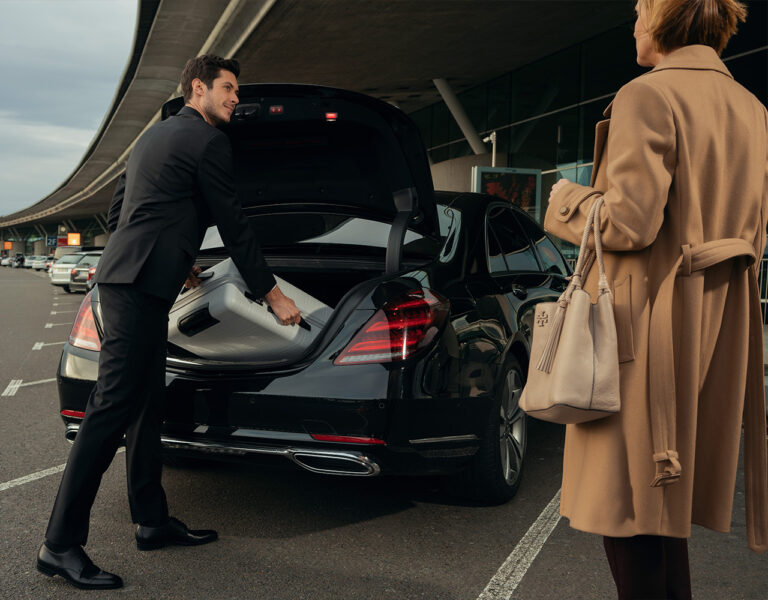Car Service to AUS