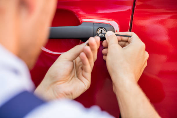 How to Choose the Right Auto Locksmith Service in Lancaster