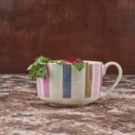 Discover the benefits of ceramic mugs for your daily coffee or tea. Learn why ceramic coffee mugs and handmade ceramic mugs offer style, comfort, and lasting quality.