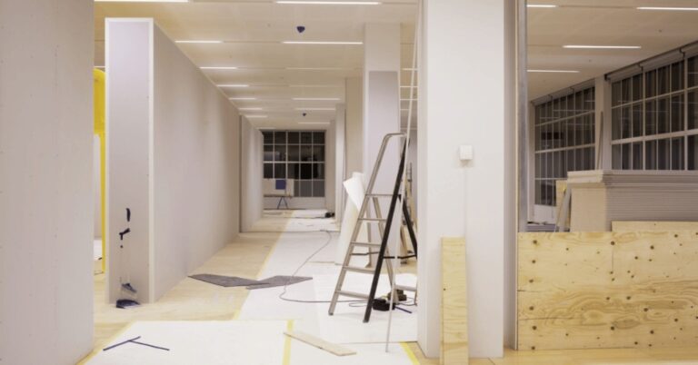 What's Driving the Need for Office Renovation Contractors in Commercial Projects?
