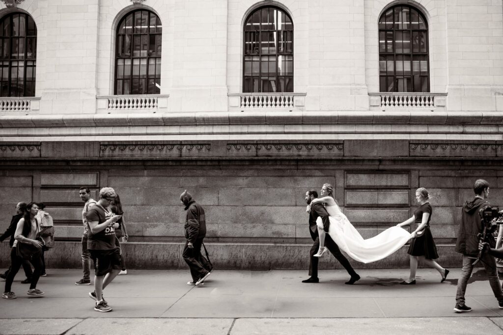 imgi_56_NYPLWEDDINGIDEAS-0047-3-5f20b317-2500