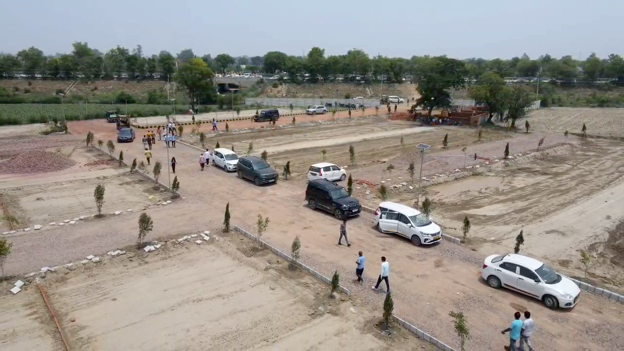 Plot Near Jewar Airport