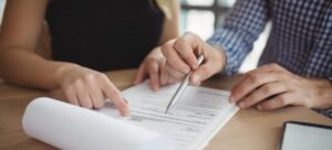 why-use-professional-resume-writer-1100x500