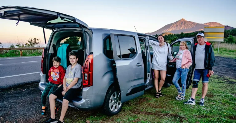 Taxi Service Over Ride-Sharing Apps