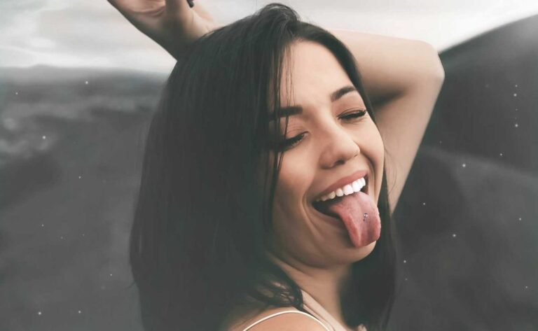 Tongue Piercing Infection: Symptoms and Treatment