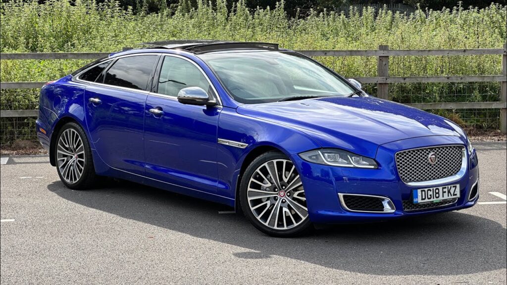 Jaguar XJ
