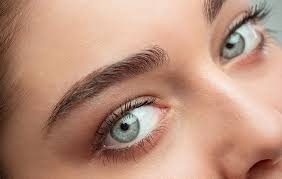 eyebrow hair transplant in Dubai