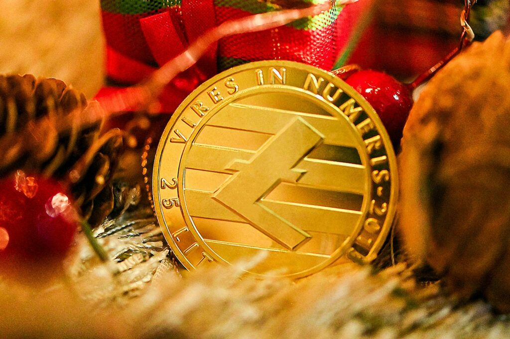 CryptoLurk