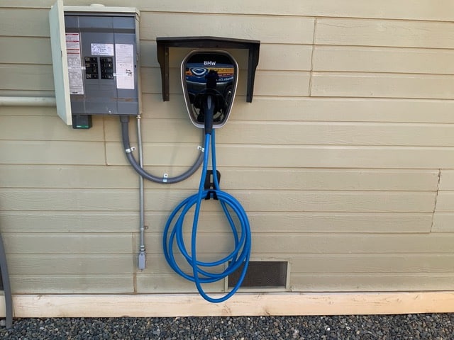 EV Charger Installation in Montreal by Monsieur Electrique Inc