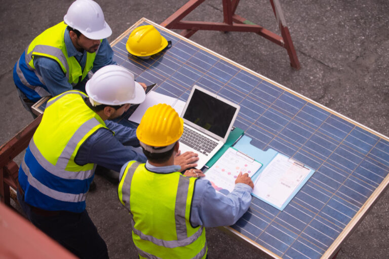 How to Choose the Right Expert for Your Solar System Design Project