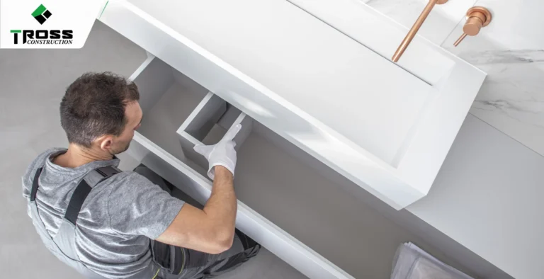 choosing bathroom cabinets 