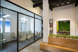 Aluminum Glass Partition