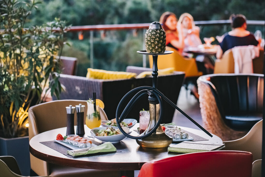 Cozy Nightlife Destinations for Premium Smoke and Mocktails