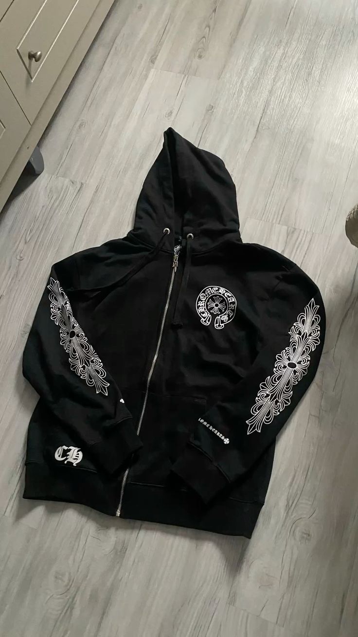 New Official Chrome Hearts Brands Luxury Fashion with a Bold Identity
