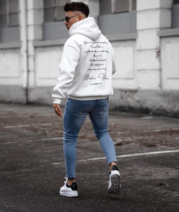 Realism clothing