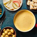 FAW-recipes-classic-swiss-cheese-fondue-hero-2-21da34fc50b94de3a95535f9d65a678c