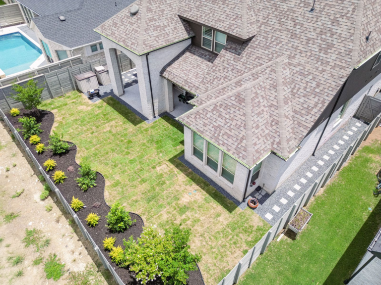 outdoor living contractors near me