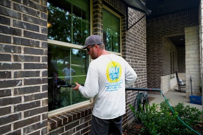  commercial window cleaning services