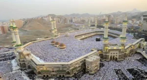 Family Umrah Packages from London: Travelling with Children Made Easier
