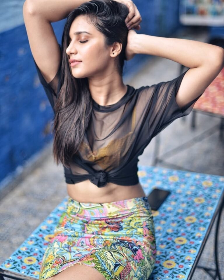 Goa Call Girl Services +917652066241