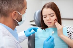 Emergency dental services to relieve tooth pain