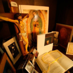 Christian Home Décor