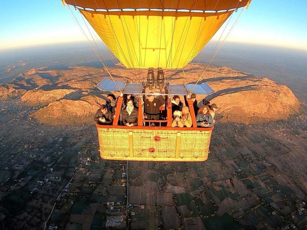 hot air balloon in Jaipur.