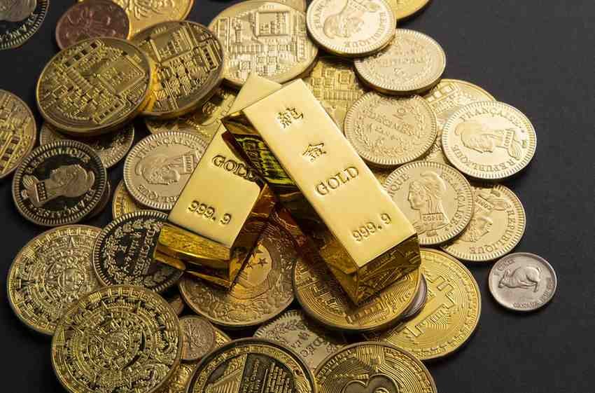 Gold jewelry representing the 22 carat gold rate today in Amritsar
