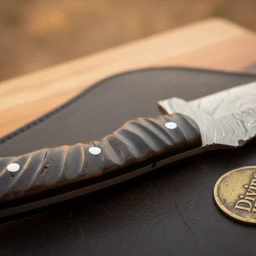 Point Bowie Knife