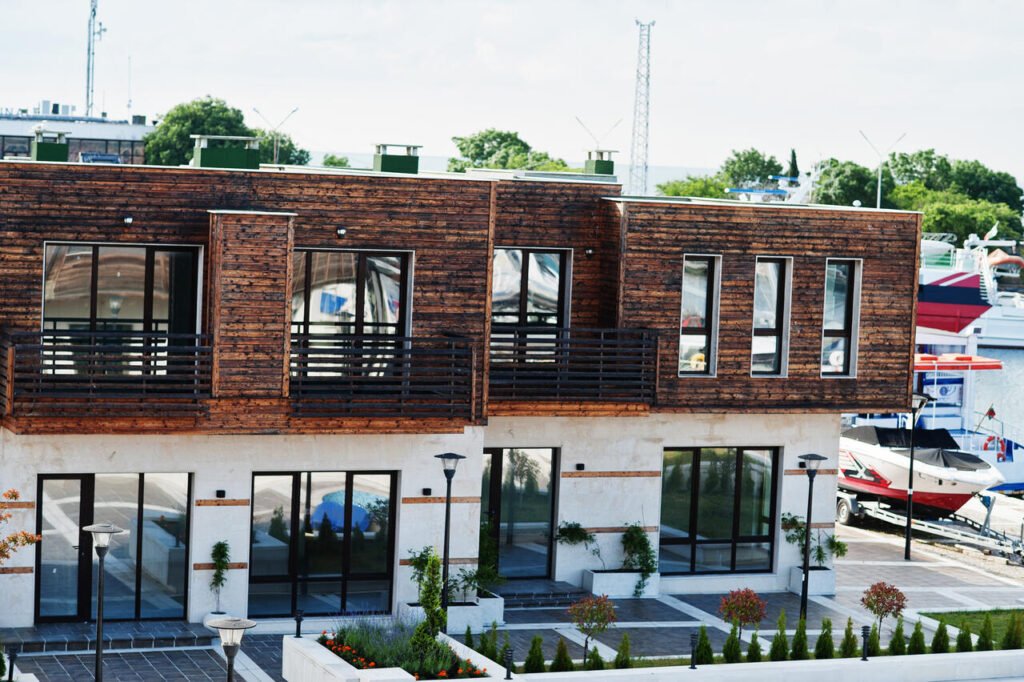 Modern Luxury New Construction in California Market Trends & Top Enclaves
