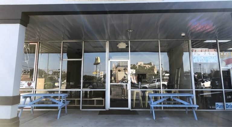 storefront window cleaning